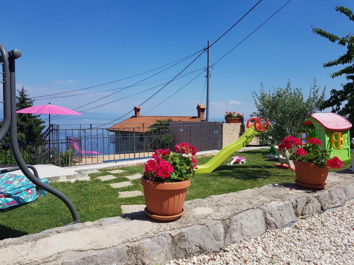 House Anastazia With Spectacular View Villa Lovran Exterior photo